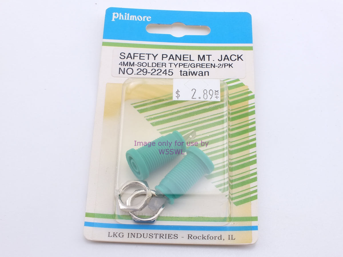 Philmore 29-2245 Safety Panel Mt. Jack 4mm-Solder Type/Green-2/Pk (bin36) - Dave's Hobby Shop by W5SWL