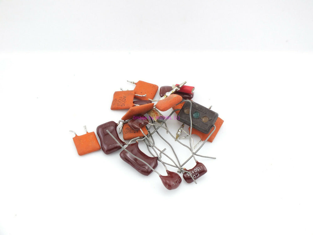 150pF Assorted Caps Capacitors From a Ham Estate LOT (bin44) - Dave's Hobby Shop by W5SWL