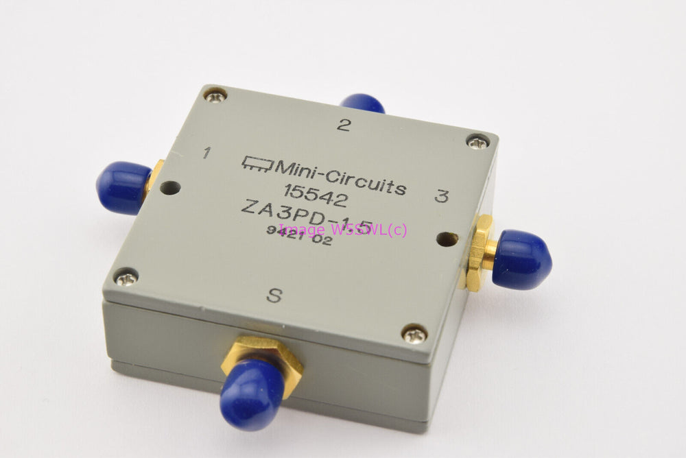 Mini-Circuits ZA3PD-1.5 750-1500MHz 10W SMA Power Passing Splitter Combiner - Dave's Hobby Shop by W5SWL