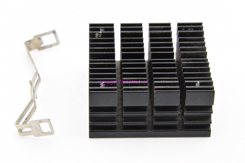 Fan Heat Sink and Retention Clip 52mm x 52.75mm  x 25mm - Dave's Hobby Shop by W5SWL