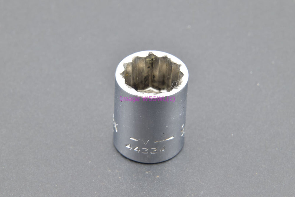 Craftsman 9/16 12pt Shallow SAE 3/8 Drive Vintage Socket -V- (binT762) - Dave's Hobby Shop by W5SWL