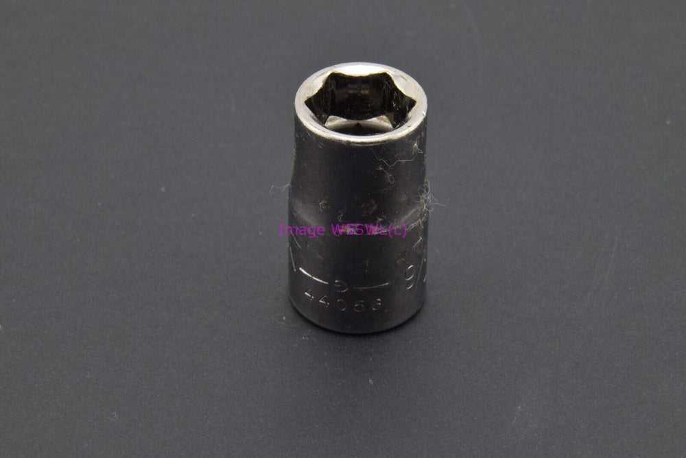 Craftsman 9/16 6pt 1/2"-Drive Shallow Vintage Socket Invert G (binT235) - Dave's Hobby Shop by W5SWL