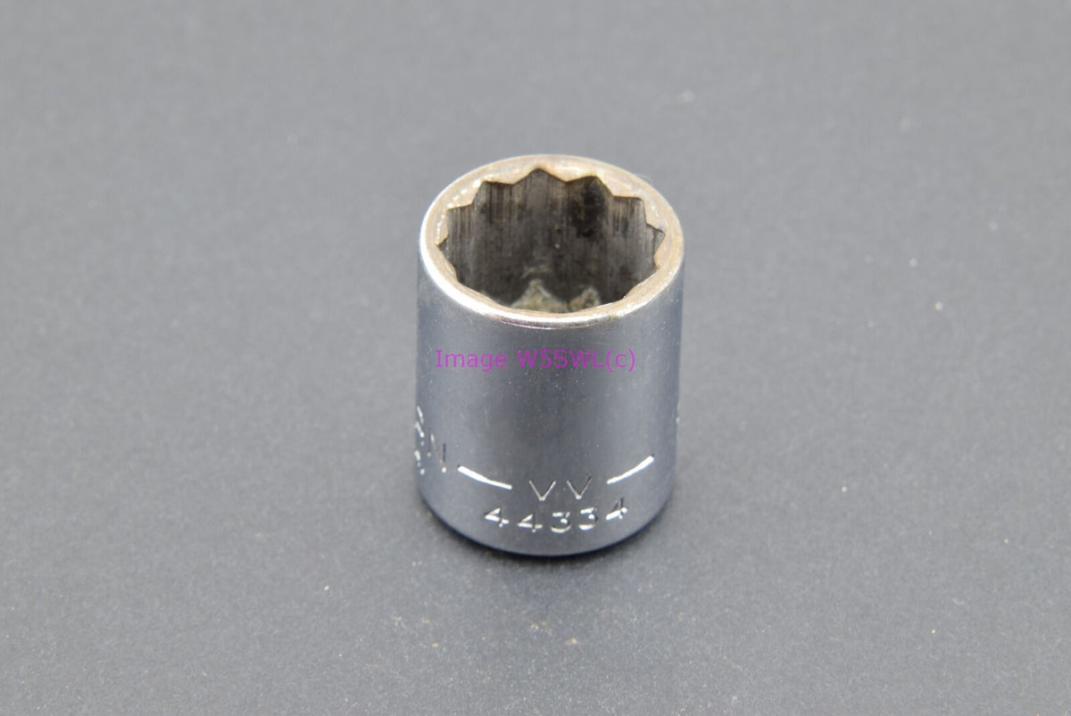 Craftsman 9/16 12pt Shallow SAE 3/8 Drive Vintage Socket -V V- (binT761) - Dave's Hobby Shop by W5SWL