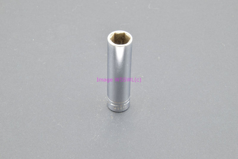 Craftsman 3/8 6pt Deep SAE 1/4 Drive Vintage Socket -V- (binT685) - Dave's Hobby Shop by W5SWL