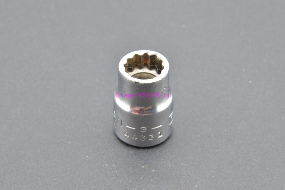 Craftsman 3/8 12pt Shallow SAE 3/8 Drive Vintage Socket -G- (binT763) - Dave's Hobby Shop by W5SWL