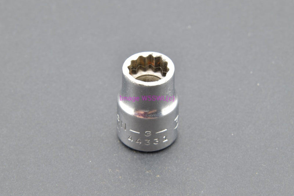 Craftsman 3/8 12pt Shallow SAE 3/8 Drive Vintage Socket -G- (binT763) - Dave's Hobby Shop by W5SWL