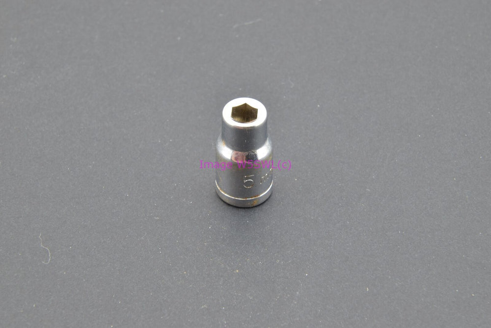 5mm 6pt Shallow Metric 1/4 Drive Socket (binT619) - Dave's Hobby Shop by W5SWL