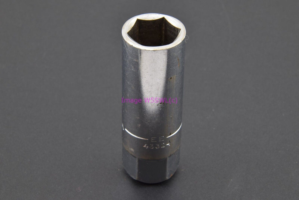 Craftsman 5/8" 6pt 3/8"-Drive Spark Plug Vintage Socket EE (binT118) - Dave's Hobby Shop by W5SWL