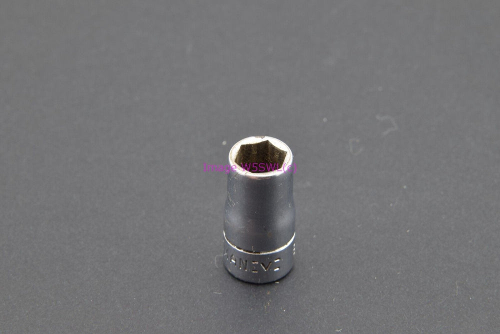 Craftsman 9/32 6pt 1/4"-Drive Shallow Vintage Socket V (binT175) - Dave's Hobby Shop by W5SWL