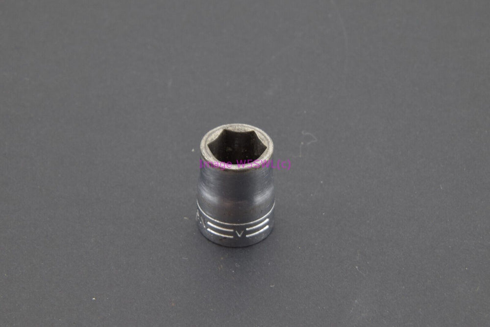 Craftsman 7/16 6pt 1/4"-Drive Shallow Vintage Socket V (binT195) - Dave's Hobby Shop by W5SWL