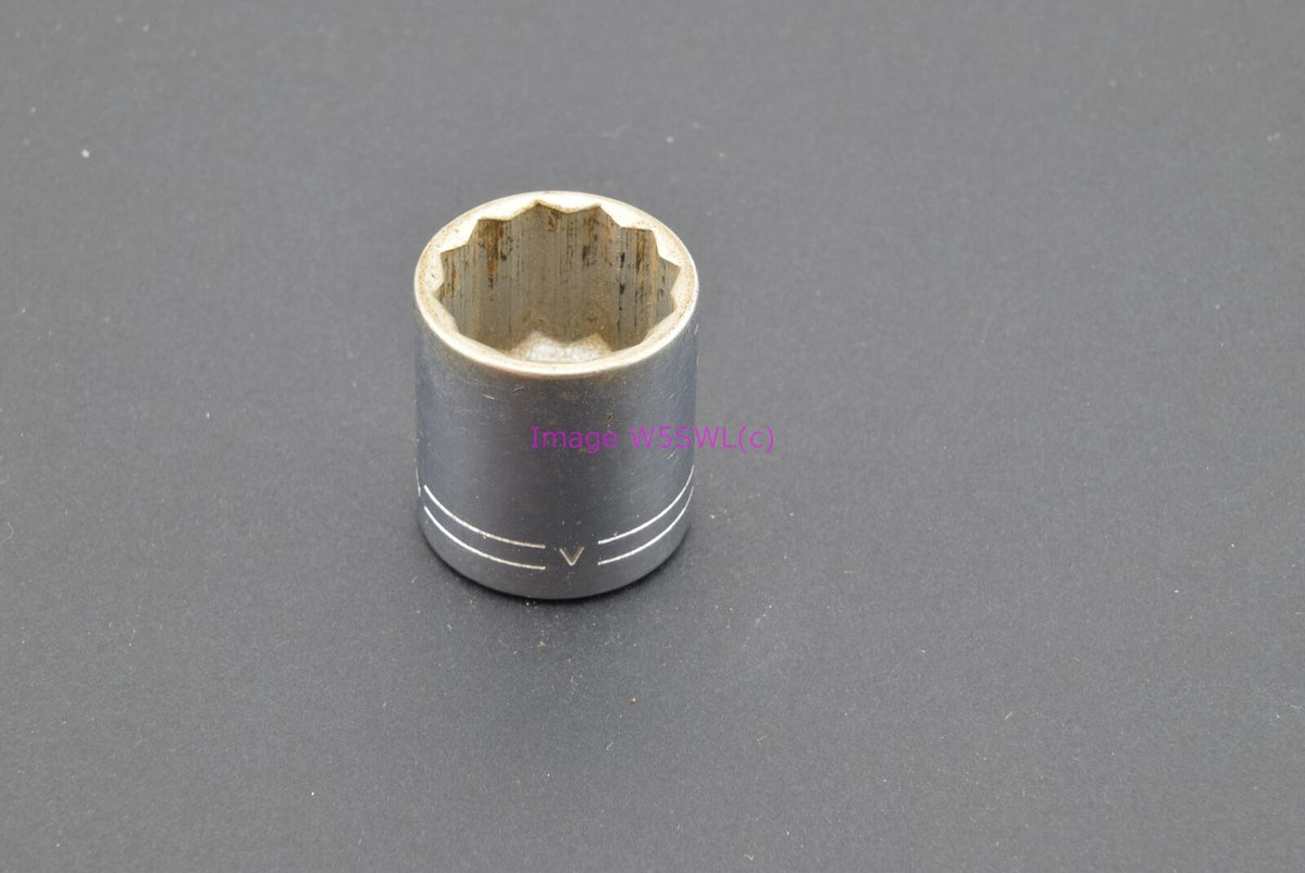 Craftsman 11/16 12pt Shallow SAE 3/8 Drive Vintage Socket =V= (binT490) - Dave's Hobby Shop by W5SWL