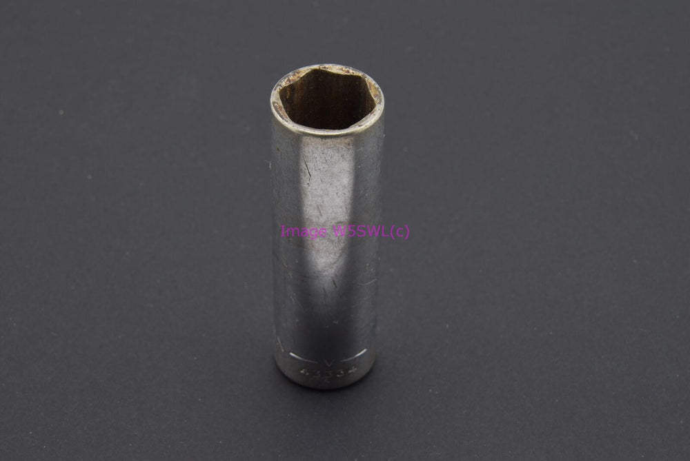 Craftsman 9/16 6pt Deep SAE 3/8 Drive Vintage Socket -V- (binT631) - Dave's Hobby Shop by W5SWL