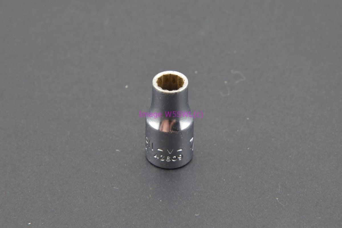 Craftsman 7/32 12pt 1/4"-Drive Shallow Vintage Socket V (binT186) - Dave's Hobby Shop by W5SWL