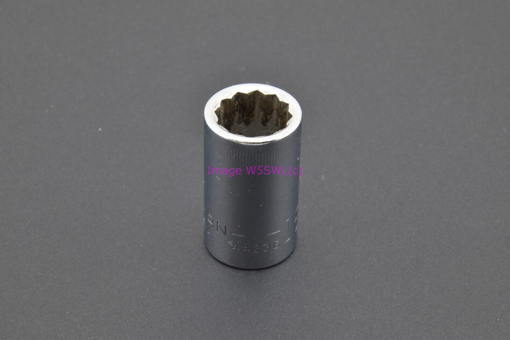 Vintage Craftsman Socket 1/2" Drive 12pt 15mm Metric Shallow V (binT22) - Dave's Hobby Shop by W5SWL