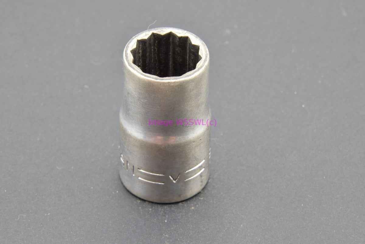 Craftsman 9/16 12pt Shallow SAE 1/2 Drive Vintage Socket =V= (binT785) - Dave's Hobby Shop by W5SWL