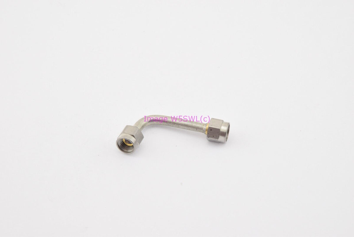 SMA Male to SMA Male Swept Radius Right Angle 90 Deg Elbow (bin9588) - Dave's Hobby Shop by W5SWL