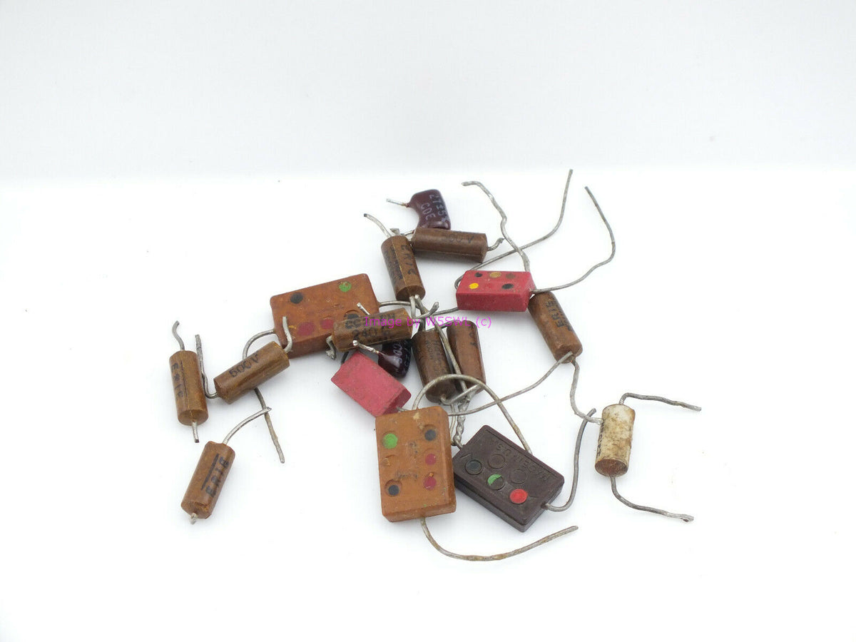 25pF Assorted Caps Capacitors From a Ham Estate LOT (bin51) - Dave's Hobby Shop by W5SWL