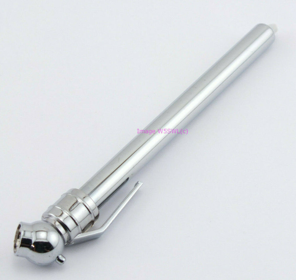 5-1/2" Tire Gauge 10-100 PSI Angled Foot With Clip and Air Release Nib - Dave's Hobby Shop by W5SWL