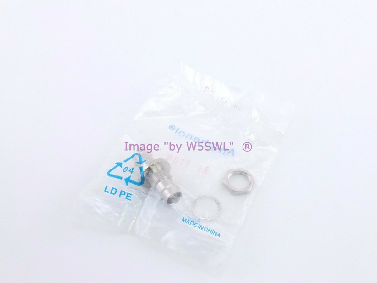 Amphenol 31-220N Dual BNC Chassis Mt Connector NEW Sealed Package - Dave's Hobby Shop by W5SWL