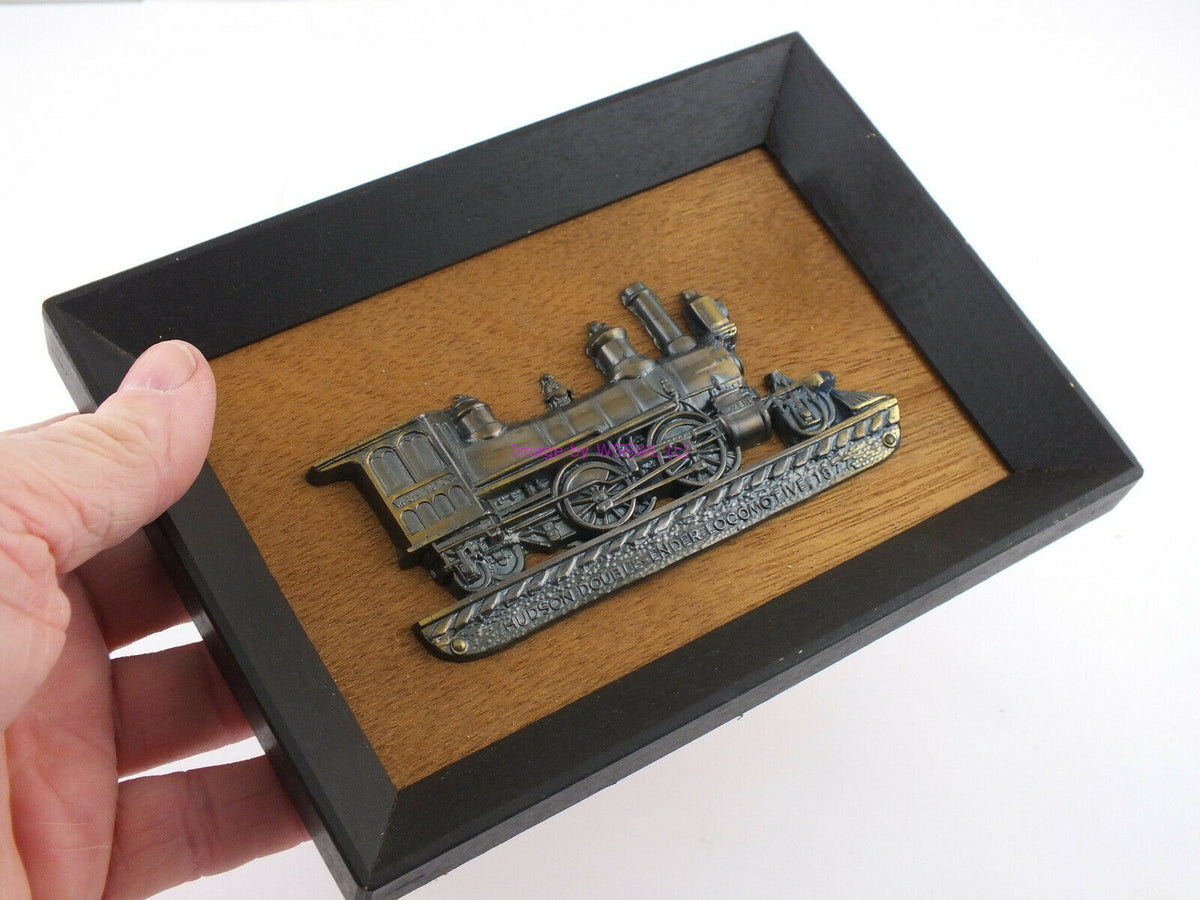 Hudson Double Ender Locomotive Shadow Box I MP Historical Division Vintage Rare - Dave's Hobby Shop by W5SWL