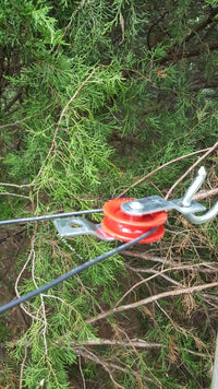 Load image into Gallery viewer, 1-3/4&quot; Pulley Ham Radio Dipole Inverted Vee Loop Longwire End Fed Antenna - Dave&#39;s Hobby Shop by W5SWL
