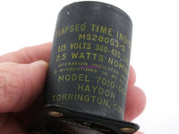 Load image into Gallery viewer, Haydon 7010-004 Aircraft Elapsed Time Run Indicator 115V 380-420Hz NOS - Dave&#39;s Hobby Shop by W5SWL
