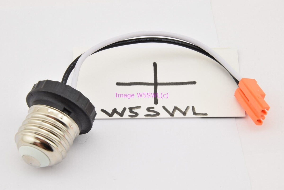 Lamp Flexible Socket Adapter E26 Med Base 600V 660W WITH Pig Tail Lead - Dave's Hobby Shop by W5SWL