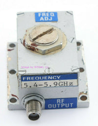 Load image into Gallery viewer, Motorola DRO 5.4-5.9 GHz DRO-53-03 52-P01413/C Tested HAM - Dave&#39;s Hobby Shop by W5SWL
