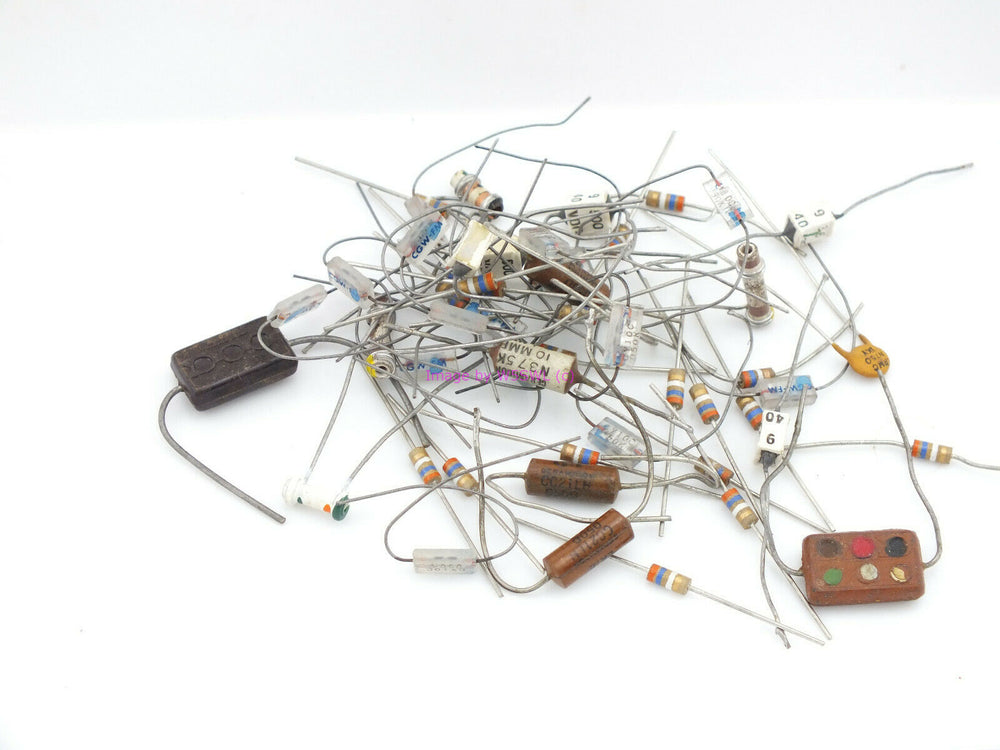 1pF Assorted Caps Capacitors From a Ham Estate LOT (bin41) - Dave's Hobby Shop by W5SWL